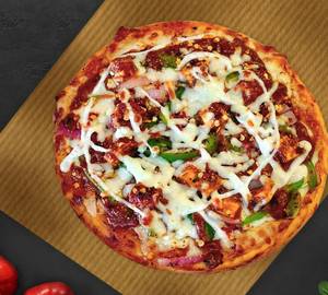 Makhni Paneer Pizza