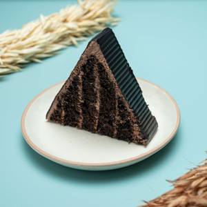 Chocolate Pyramid Pastry