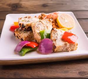 3 malai paneer tikka