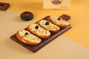 Peri Peri Paneer Garlic Bread