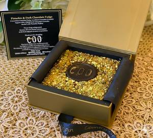 Pistachio & Dark Chocolate Fudge(350GMS)