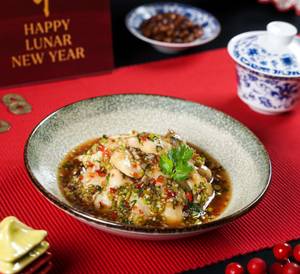 Steamed Fish With Chilli And Coriander (Mc)