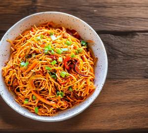 Chicken Noodles with tandoori ( Qtr )