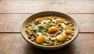Aloo Mattar