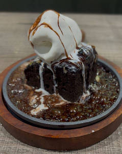 Sizzling Brownie