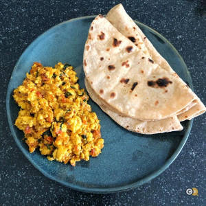 Paneer Bhurji+ 3 Tawa Butter Roti