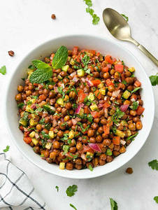 Boiled Channa Salad
