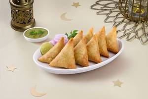 Chicken Patti Samosa (8 Pcs)