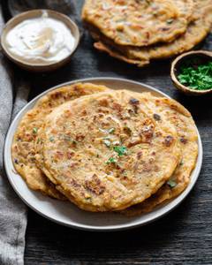 Aloo Pyaz Paratha