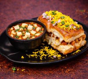 Spl Kaju Paneer Pavbhaji
