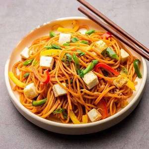 Paneer noodles