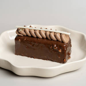 Mini Hazelnut French Biscuit