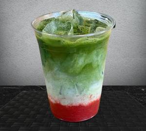 Strawberry matcha cold