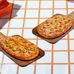2 Regular Signature Pizza - Veg