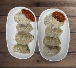 Momos