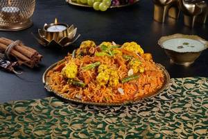 Hyderabadi Subz-e-Biryani (Veg Dum Biryani)(Spicy)