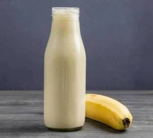 Banana milkshake