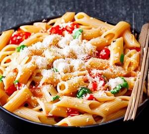 Mixed sauce pasta