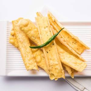 Fafda [100 grams]