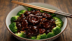 Stir Fried Broccoli With Shitake Mushroom In Black Bean Sauce