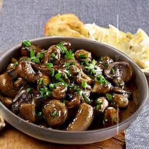 Creamy garlic mushroom