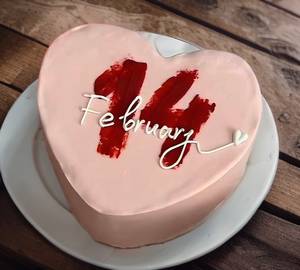 Red Velvet Heart Shape (300Gms)