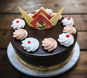 Dark chocolate cake [1 pound]