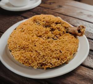 Chicken biryani with tandoori (Qtr)