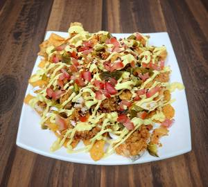 Loaded Chicken Nachos