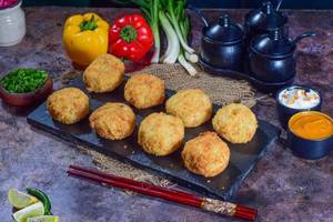 Veg Kurkure Momos