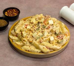 White Sauce Pasta