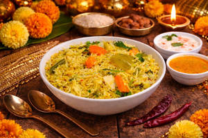 Mini Veg Biryani [500 ml] [serves 1]