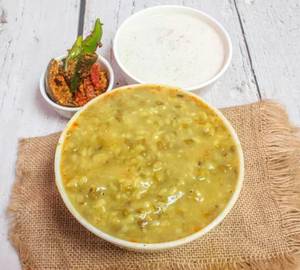 Khichdi Amul Butter Tadka + Curd
