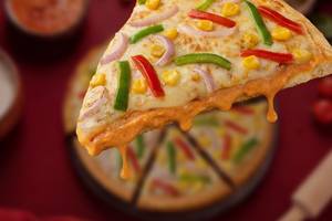 Makhani Garden Fresh Veggie Pizza