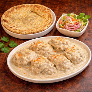 Lachha Paratha + Garlic Chicken + Salad