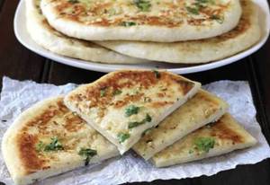 Cheese Garlic Naan