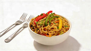 Street Style Noodles