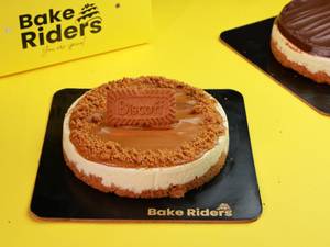 Lotus Biscoff Baked Cheese Cake