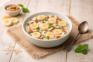 Peanut Butter Banana Chia Oatmeal