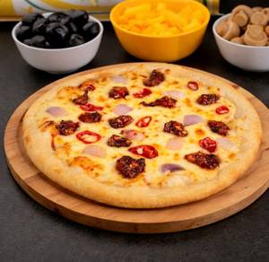 Chilly Chicken Pizza 
