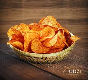 Pototo chilli chips