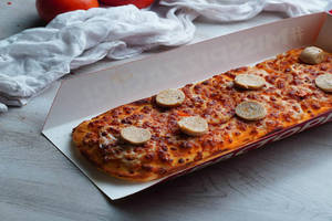 Chicken Sausage Racto Pizza