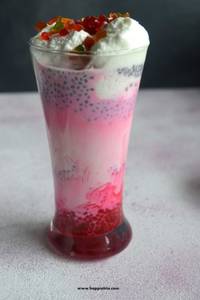 Falooda with ice cream
