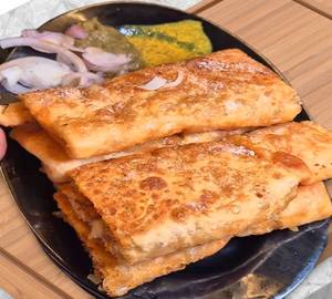 Egg Mughlai Paratha