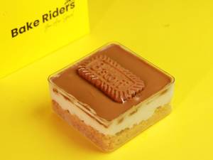 No Baked Lotus Biscoff Cake Tub