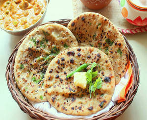 Stuffed Kulcha