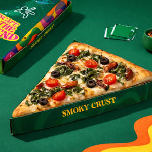 Mediterranean Giant Pizza Slice (24 cm)