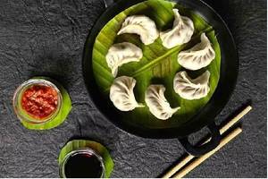 Mushroom Momos