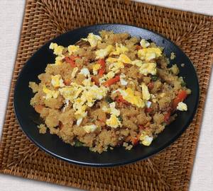 Egg rava upma + campa