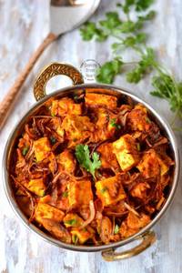 Paneer do pyaaza